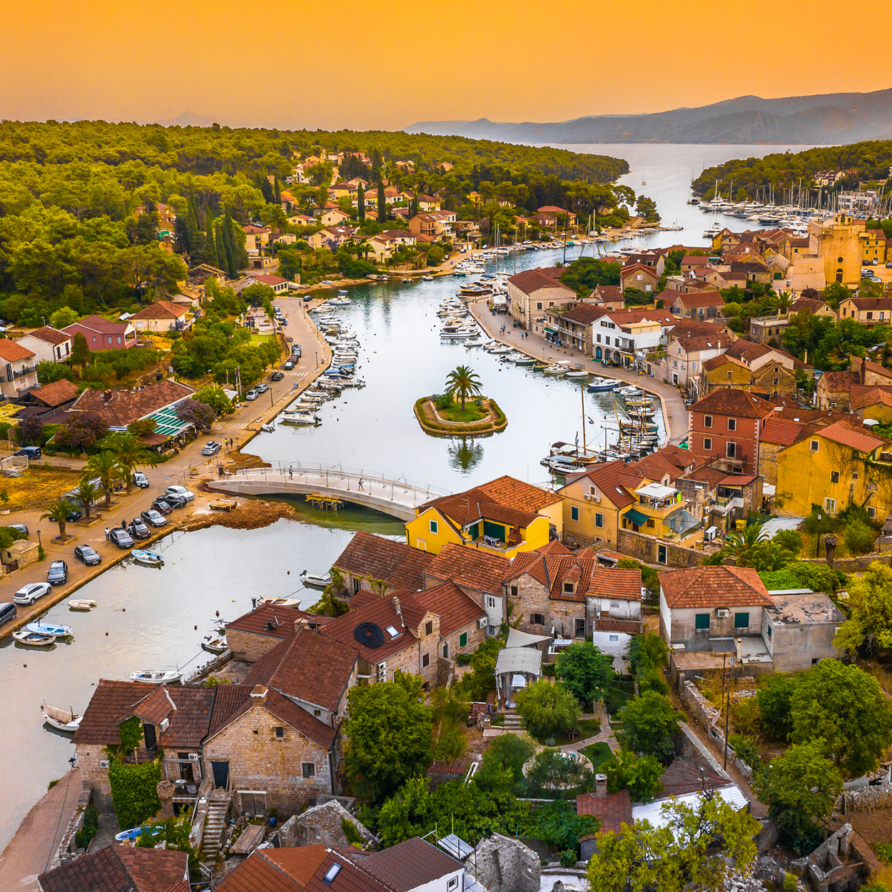 Hvar